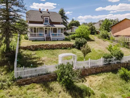 Pagosa Springs Bed and Breakfast Opportunity: Historic Downtown Mixed-Use Property